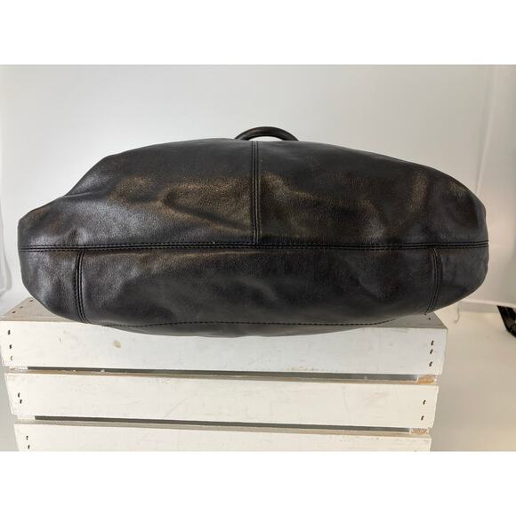 COACH 12935 LARGE SMOOTH BLACK LEATHER CROSSBODY BAG - Picture 9 of 16